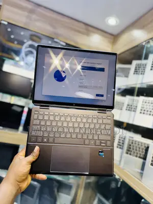 New Laptop HP Spectra 13 16GB Intel Core i7 SSD 512GB