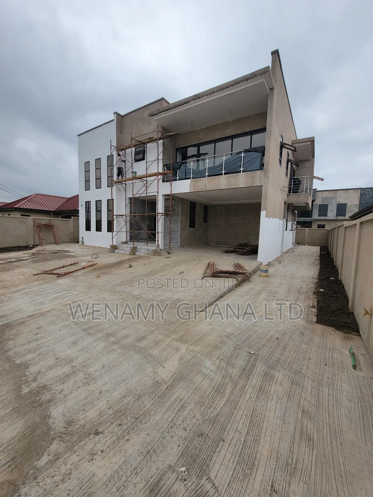 4bdrm House in Valley View, Oyibi for sale