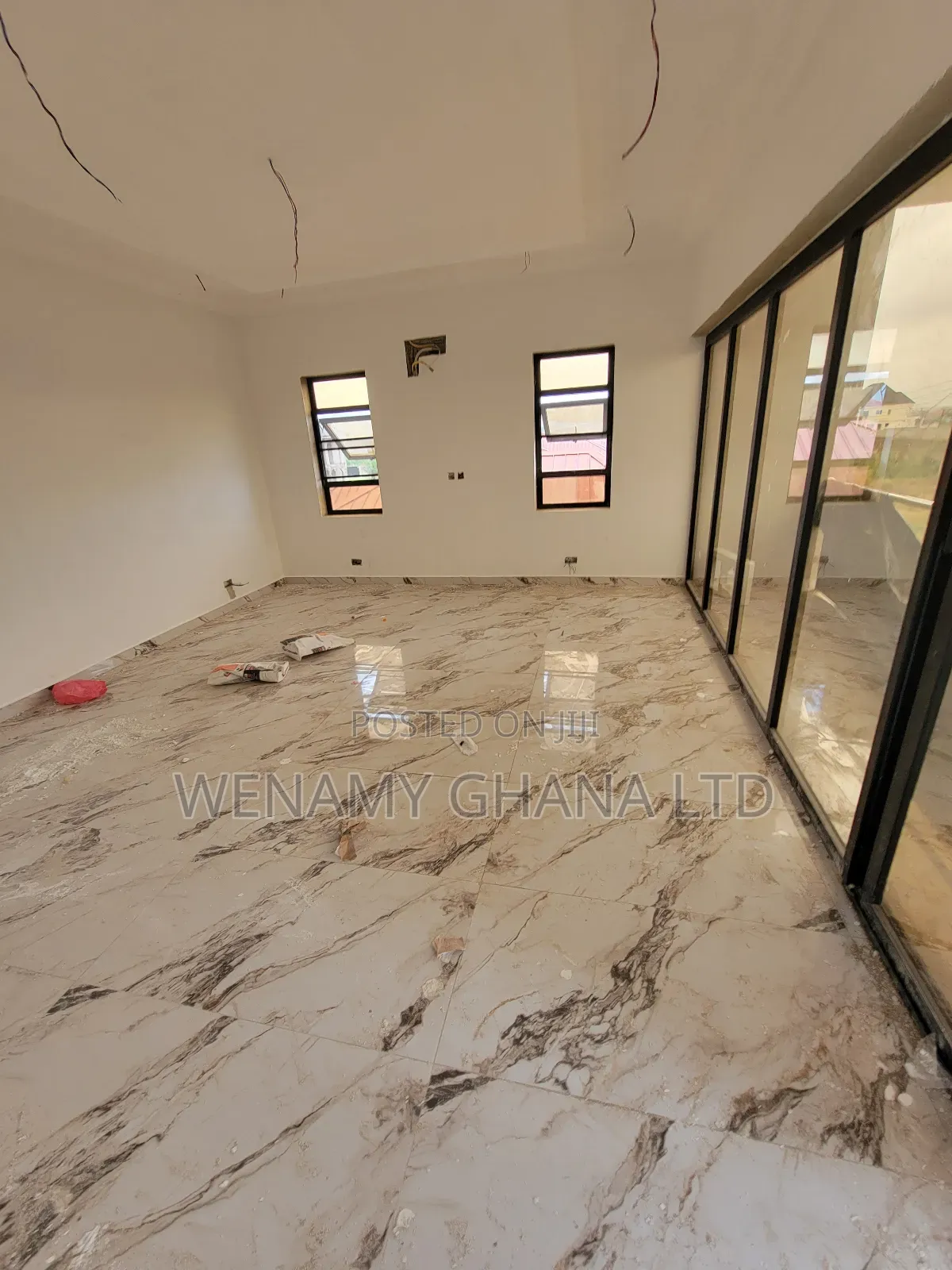 4bdrm House in Valley View, Oyibi for sale