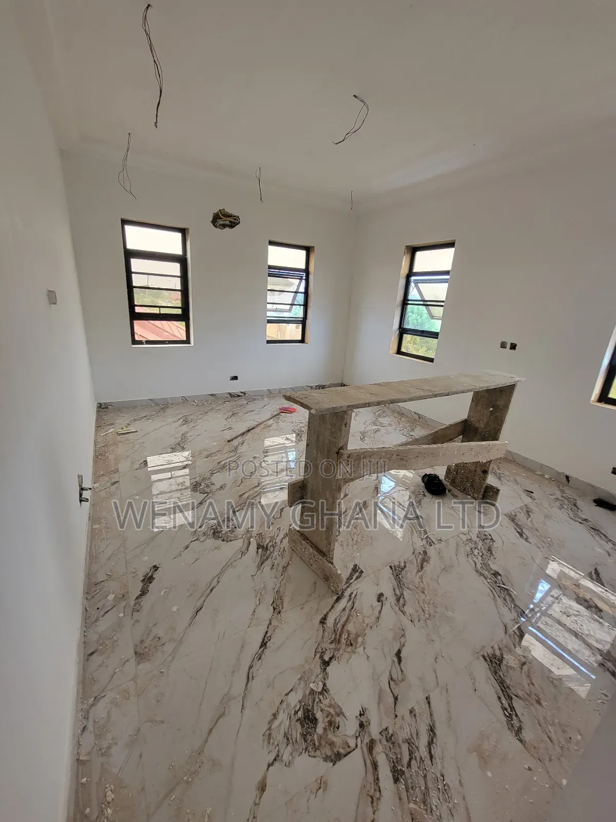 4bdrm House in Valley View, Oyibi for sale