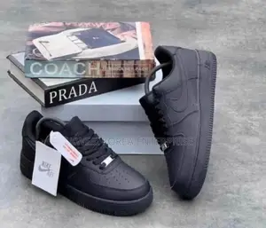 Nike Airforce 1 Sneakers