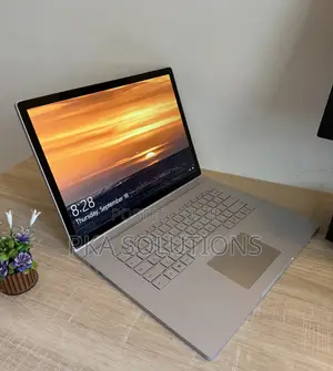 Laptop Microsoft Surface Book 3 16GB Intel Core I7 SSD 256GB