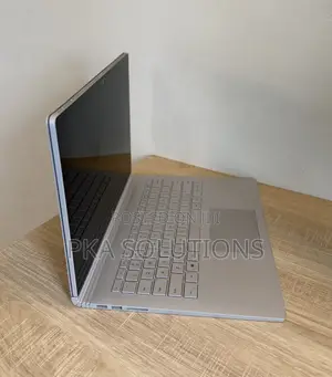 Laptop Microsoft Surface Book 2 8GB Intel Core I5 SSD 256GB