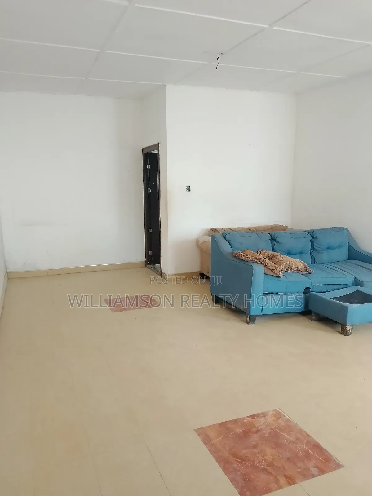 3bdrm House in Community 20 Estate, Spintex for rent