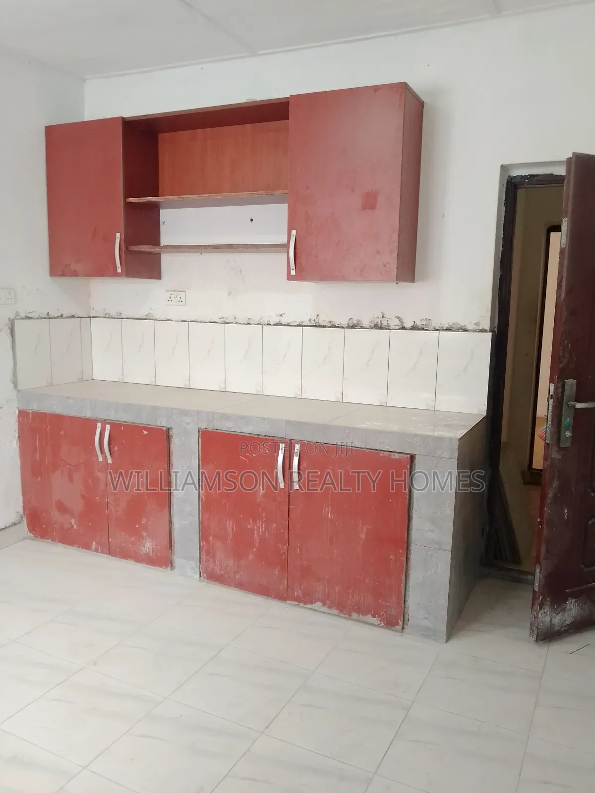 3bdrm House in Community 20 Estate, Spintex for rent