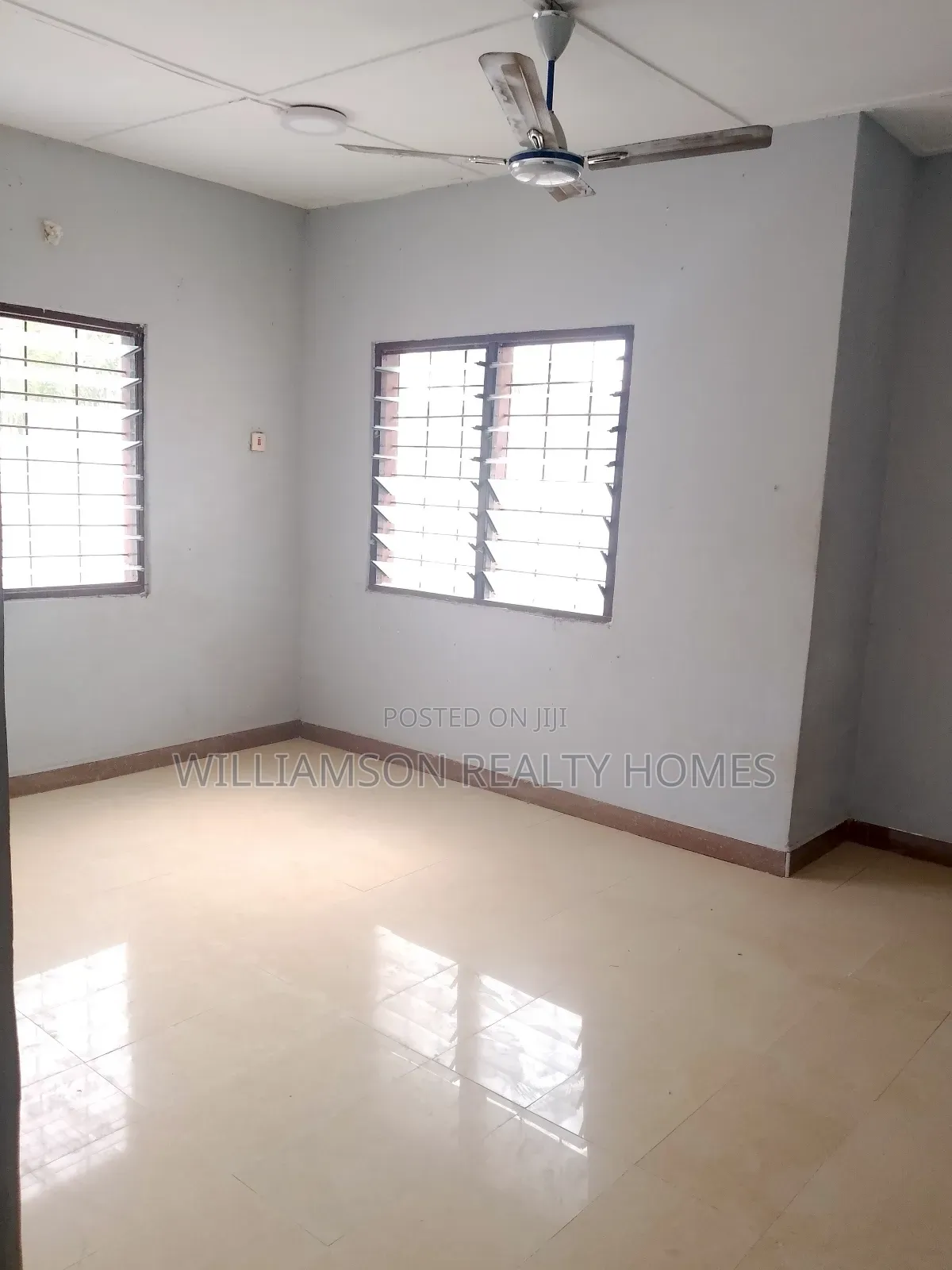 3bdrm House in Community 20 Estate, Spintex for rent