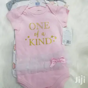 Unique and Stylish Baby Body Suit for Baby Girls 3in1