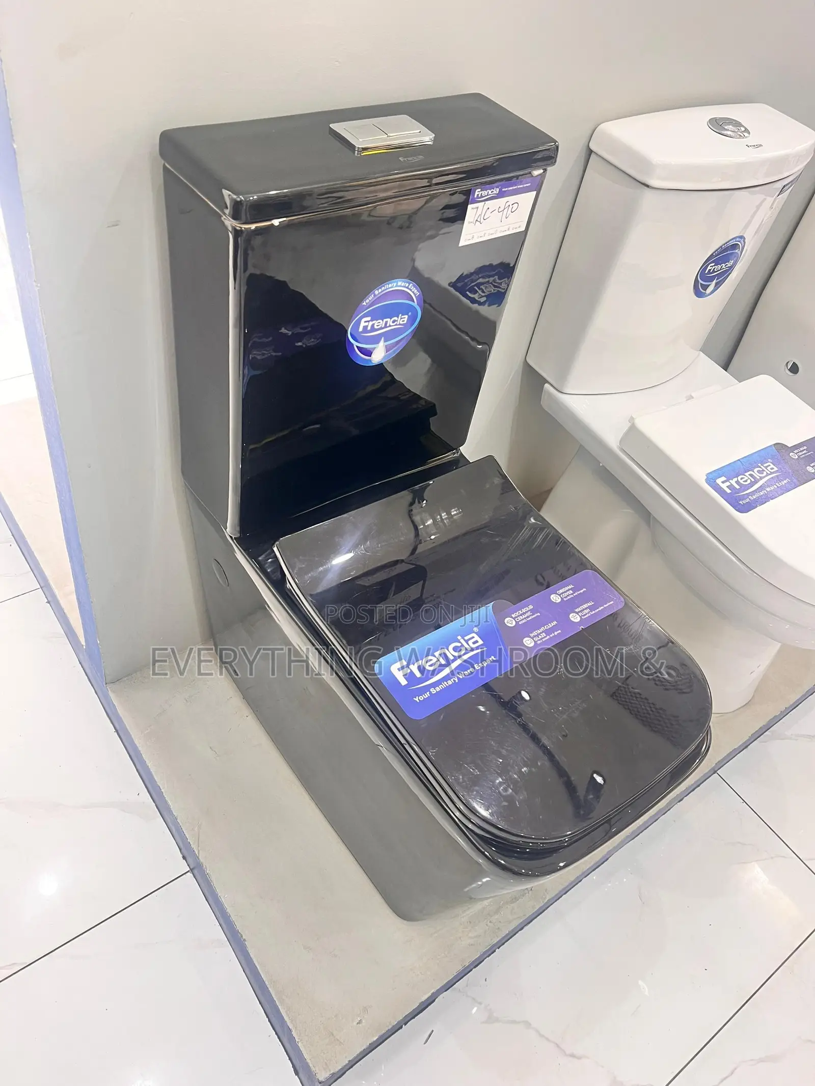 Black Water Closet_ Frencia_ Black Wc