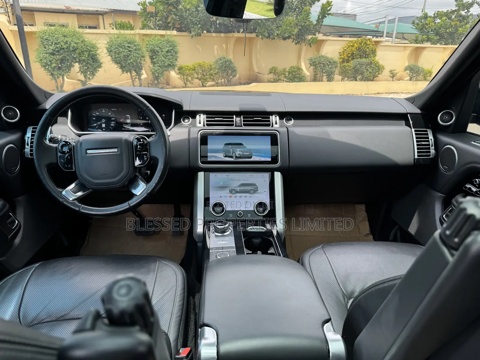 Land Rover Range Rover Vogue 2020 Black