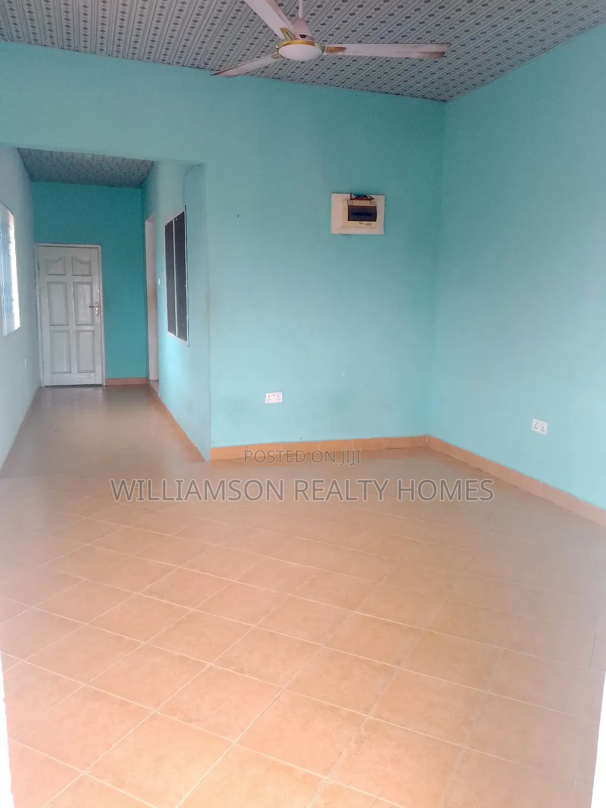 3bdrm Apartment in Community 18 Area, Spintex for rent