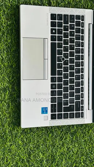 Laptop HP EliteBook 840 G8 8GB Intel Core I5 SSD 256GB