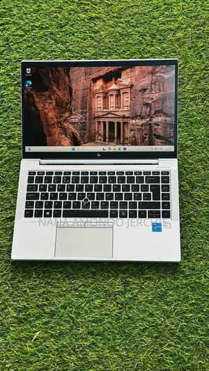 Laptop HP EliteBook 840 G8 8GB Intel Core I5 SSD 256GB