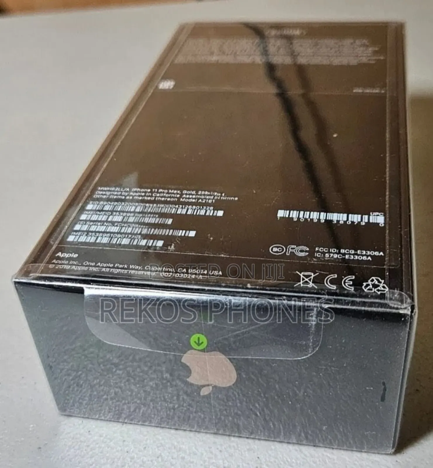 New Apple iPhone 11 Pro Max 64 GB Gold
