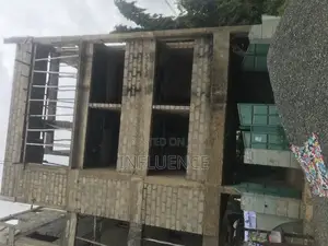 6bdrm Apartment in American House Area, East Legon for sale
