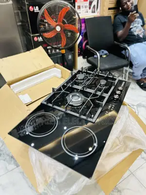 Better Deal on Kenwood Gas Cooker Electric Stove Inbuilt 3-2