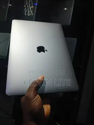Laptop Apple MacBook Pro 2019 8GB Intel Core I5 SSD 512GB