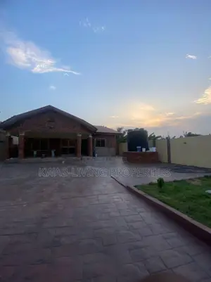 3bdrm House in Oyarifa for rent