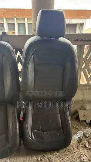 Nissan Rogue Seats Complete  2008,2009,2010,2011,2012,2013,2014,2015