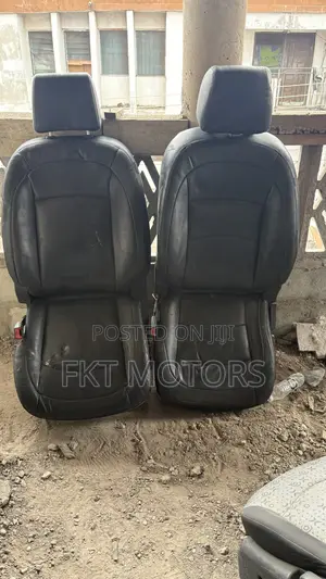 Nissan Rogue Seats Complete  2008,2009,2010,2011,2012,2013,2014,2015