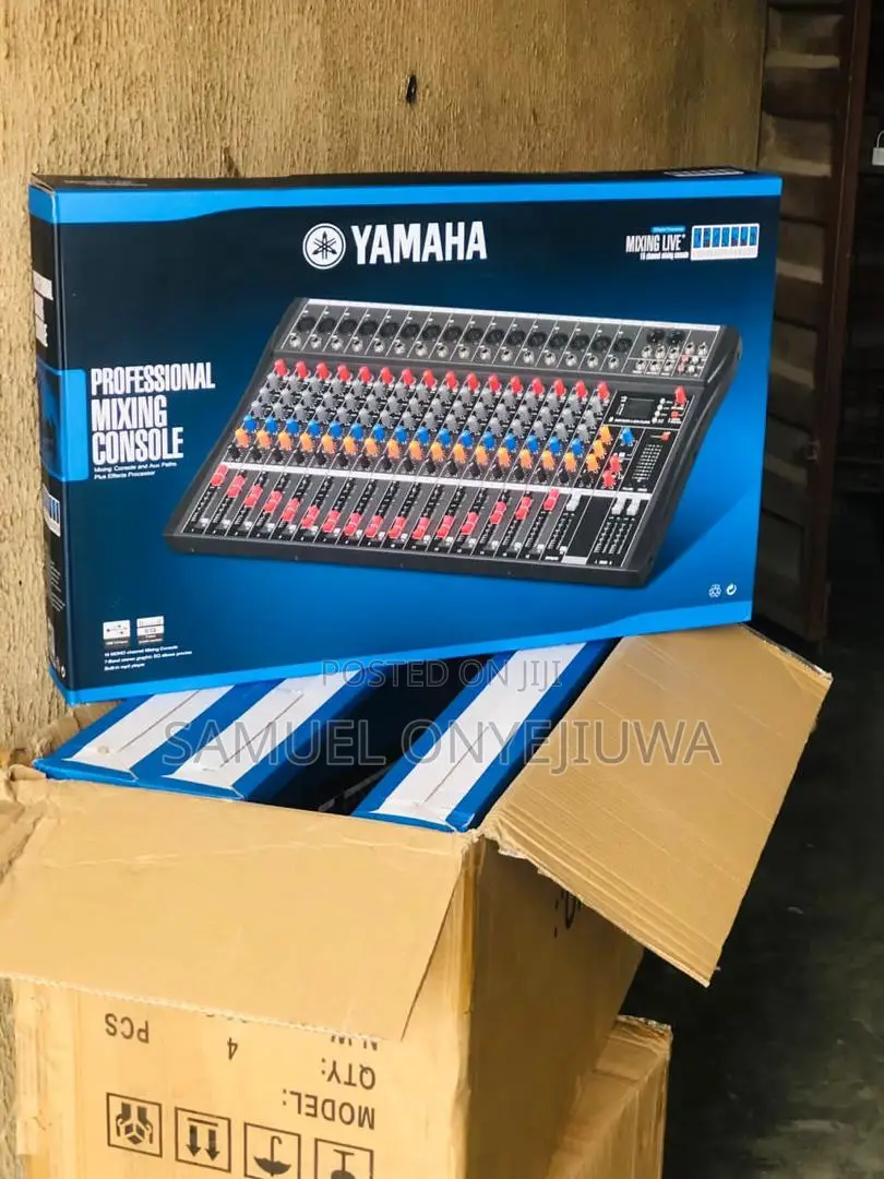 Yamaha 16 Channels Live Mixer Console