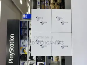Apple Airpods Pro 3 Wireless Earbuds, Active Noise Cancellation