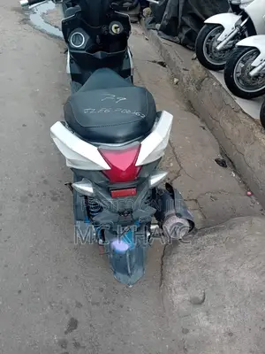 Piaggio Scooter 2019