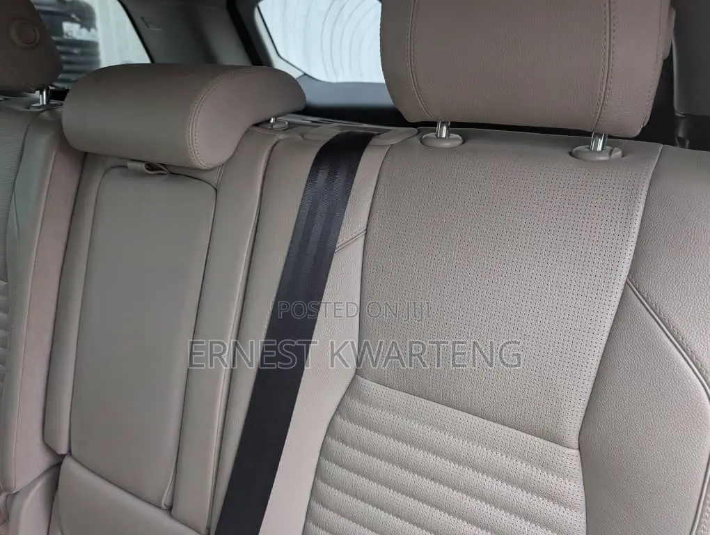 Land Rover Discovery Sport 2020 Black