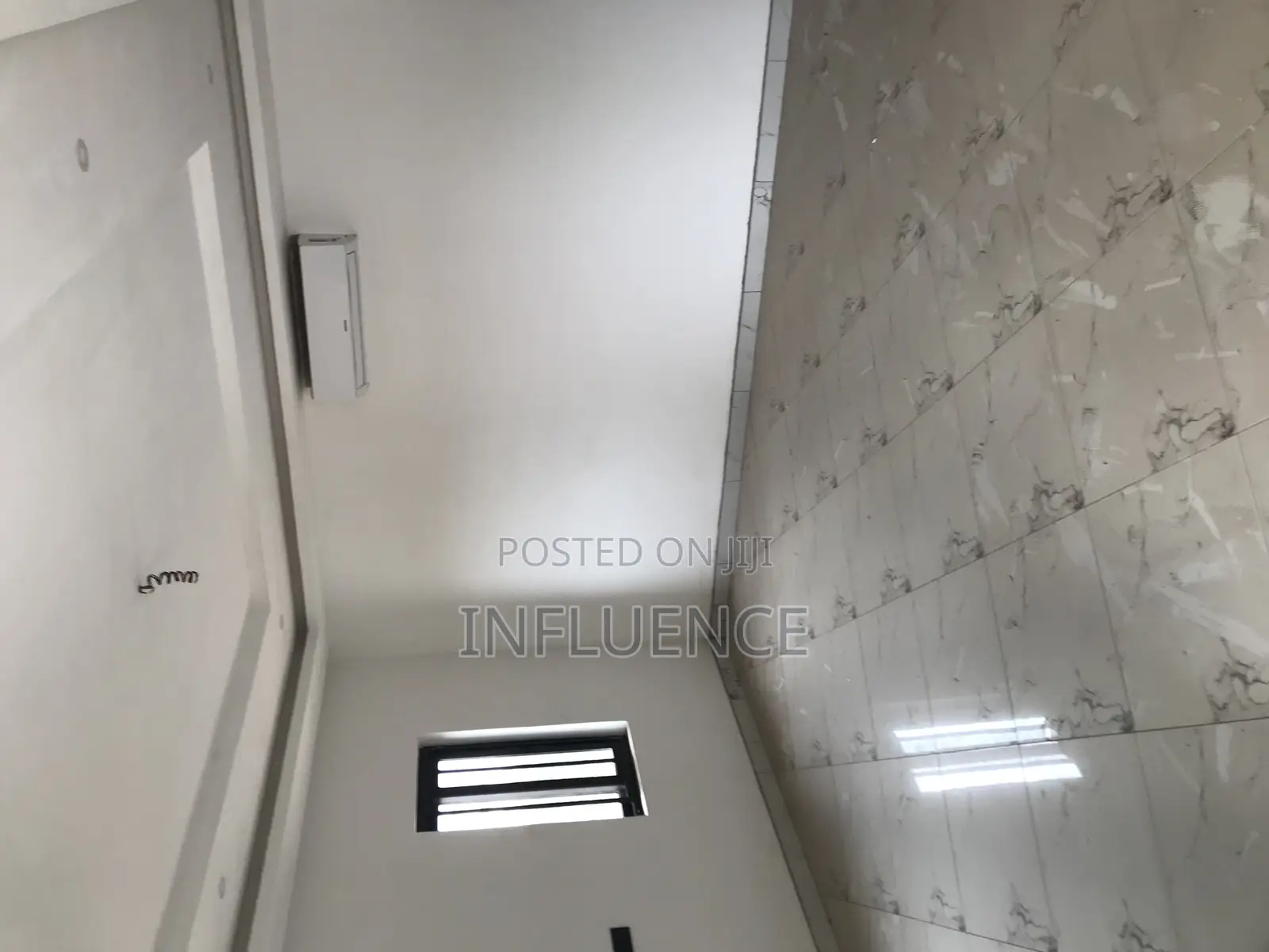 3bdrm House in American House Area, East Legon for sale