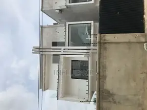 3bdrm House in American House Area, East Legon for sale