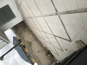 3bdrm House in American House Area, East Legon for sale