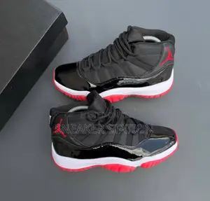 Air Jordan Retro 4 Black/Red