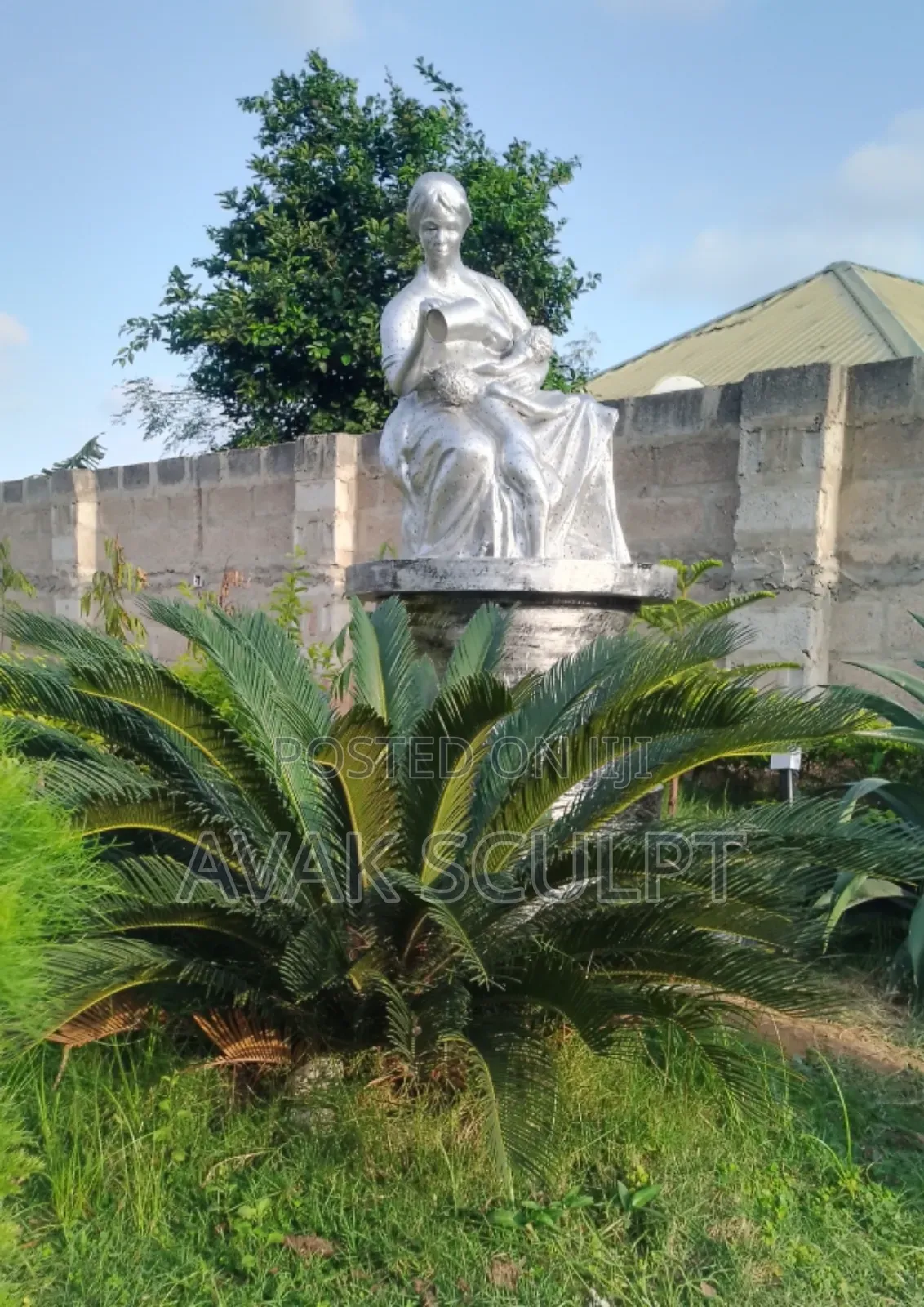 Fountain Made With Risen ( Mother )