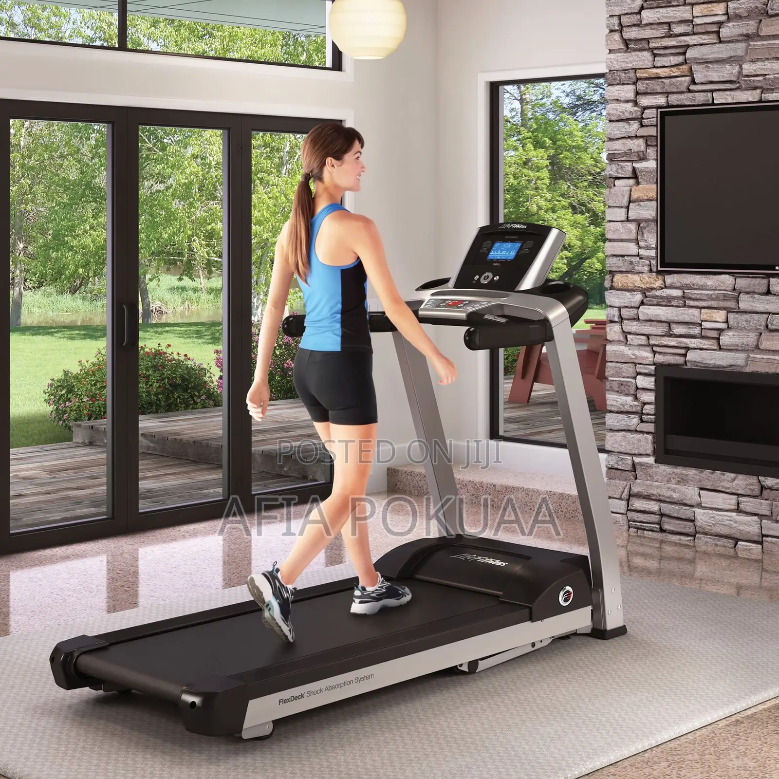 Life Fitness Treadmill 150kg