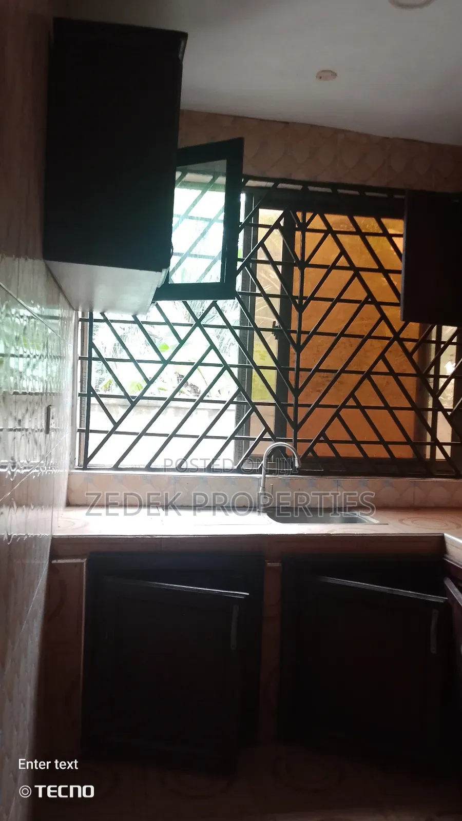 3bdrm Apartment in Kwabenya Acp, Ashomang Estate for rent