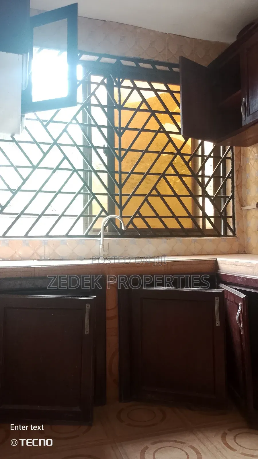3bdrm Apartment in Kwabenya Acp, Ashomang Estate for rent
