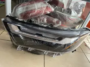 Toyota Rav4 2022-2025 Headlights Original (Used)