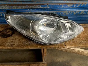 Hyundai I10 2008 Headlights