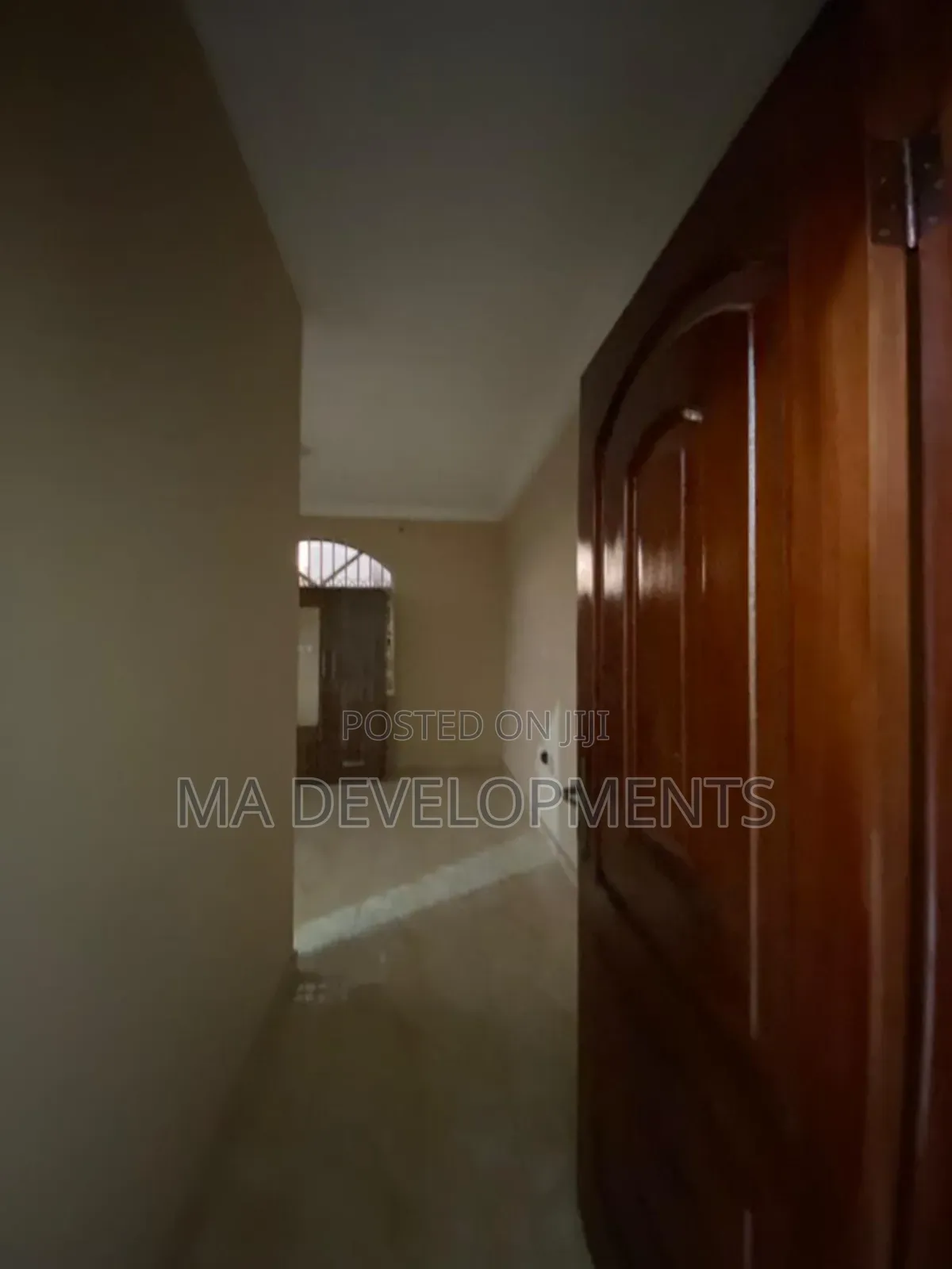 2bdrm Apartment in Madev Realty, Ofankor for rent