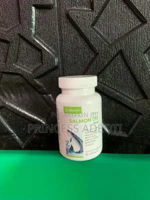 Omega 3 Salmon Oil Plus