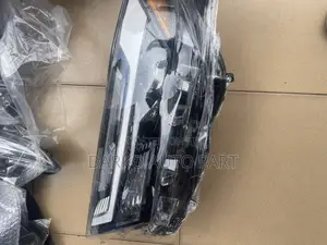 Toyota Rav4 2022-2023 Headlights Full Led Available