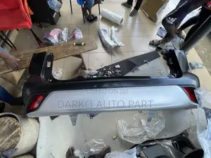 Toyota Highlander 2019-2022 Back Bumper Complete Available