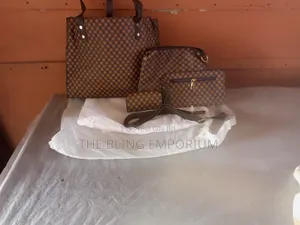 4 in 1 Ladies Handbag