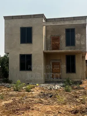 3bdrm House in Adom Estate, Tema Metropolitan for sale