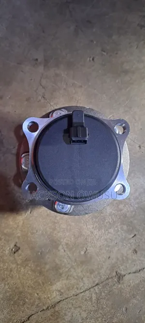Santefe 2018 2×4 Back Hub Bearing
