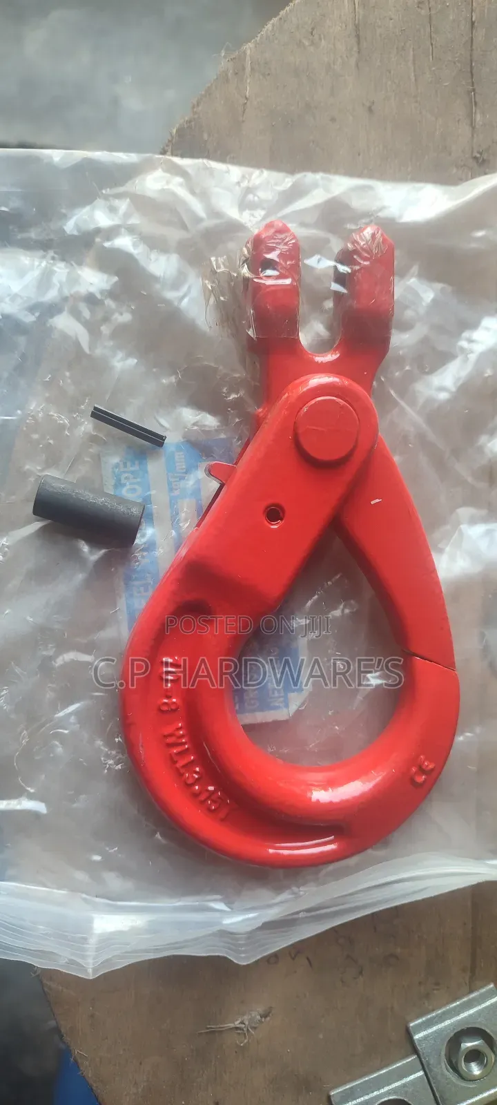 Clevis Self-Locking Hook, 10-8, 2.15tons