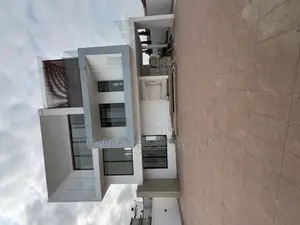 4bdrm House in Adjiriganor for sale