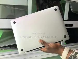 Laptop Apple MacBook Pro 2019 8GB Intel Core I5 SSD 128GB