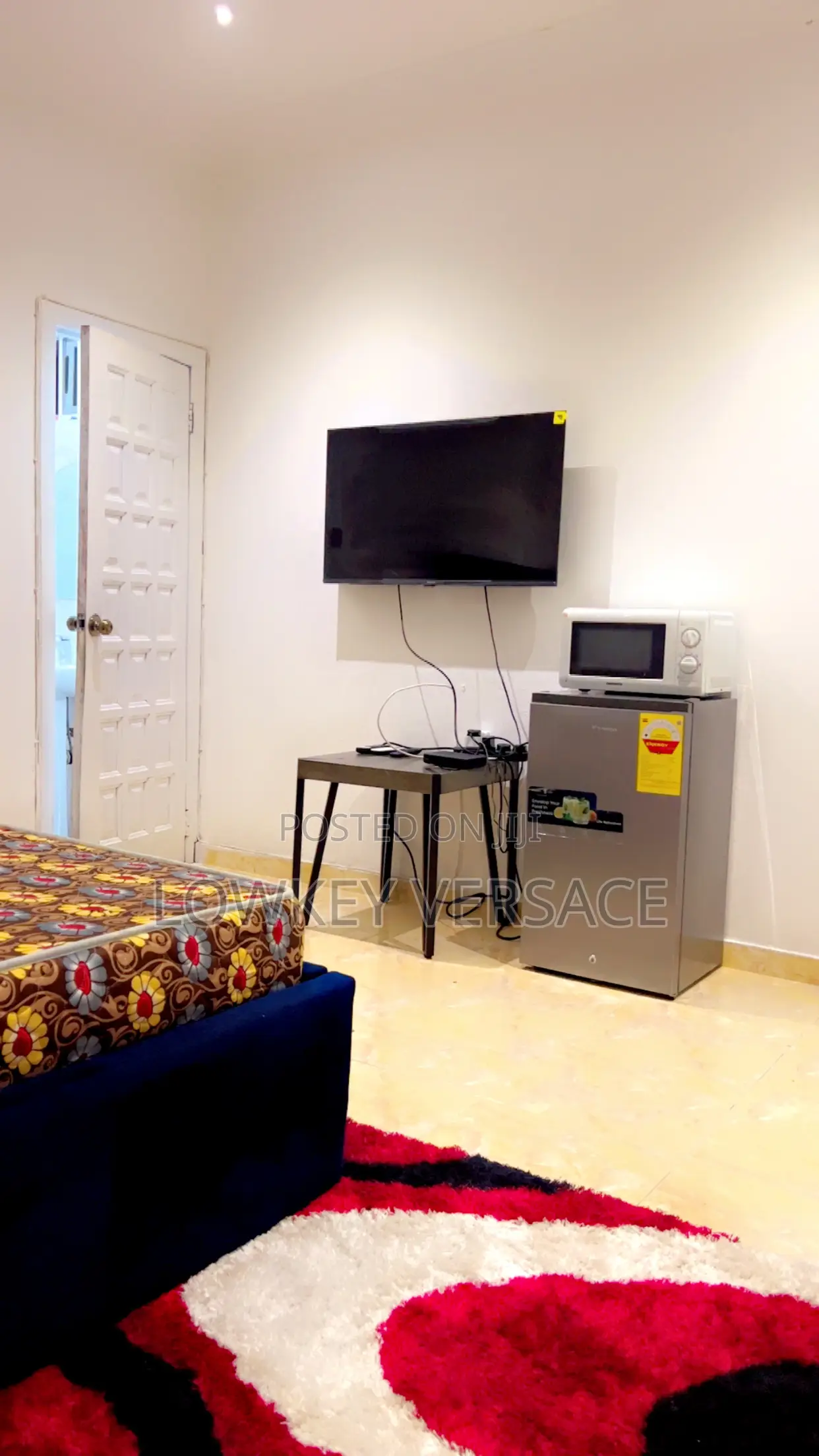 Super Comfy Studio + Starlink Wifi + Generator+ Self Catering+ DSTV