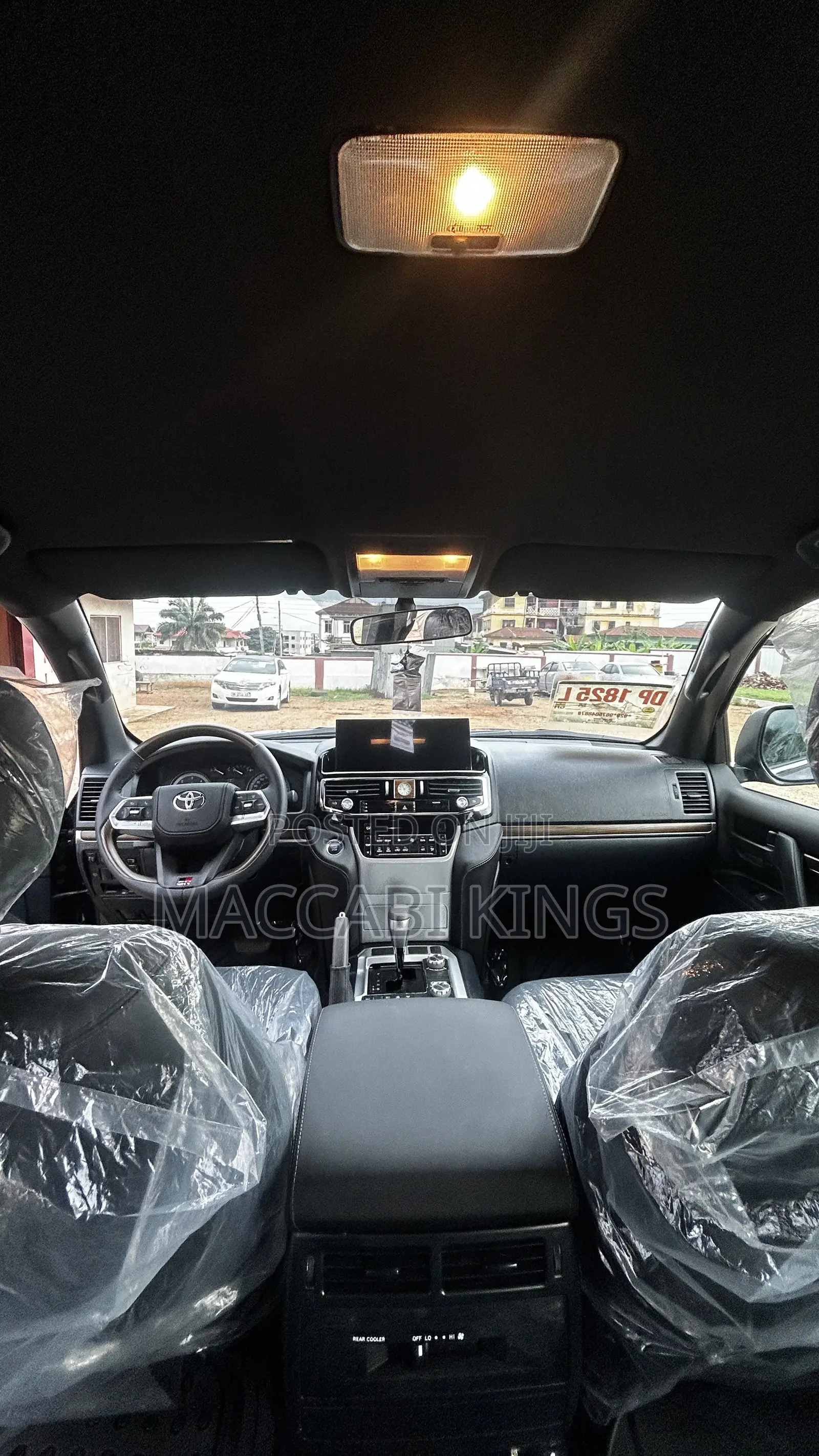 Toyota Land Cruiser 5.7 V8 GXR 2020 Black