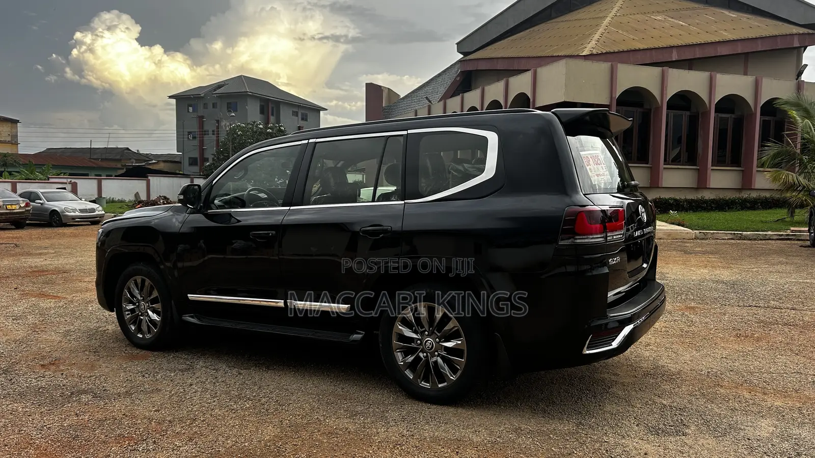Toyota Land Cruiser 5.7 V8 GXR 2020 Black
